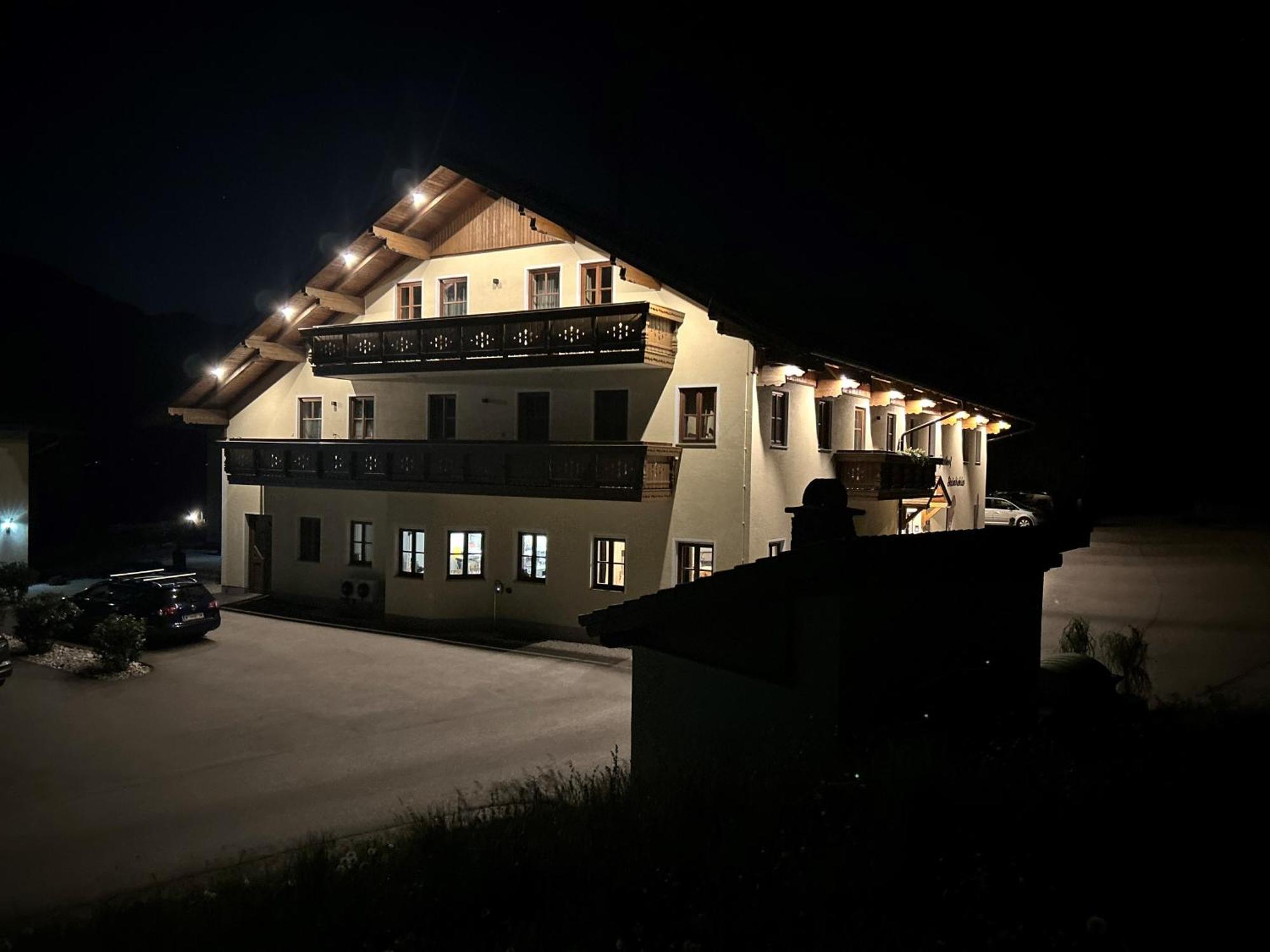Gasthof Steinbichler Nussdorf am Attersee Exterior photo