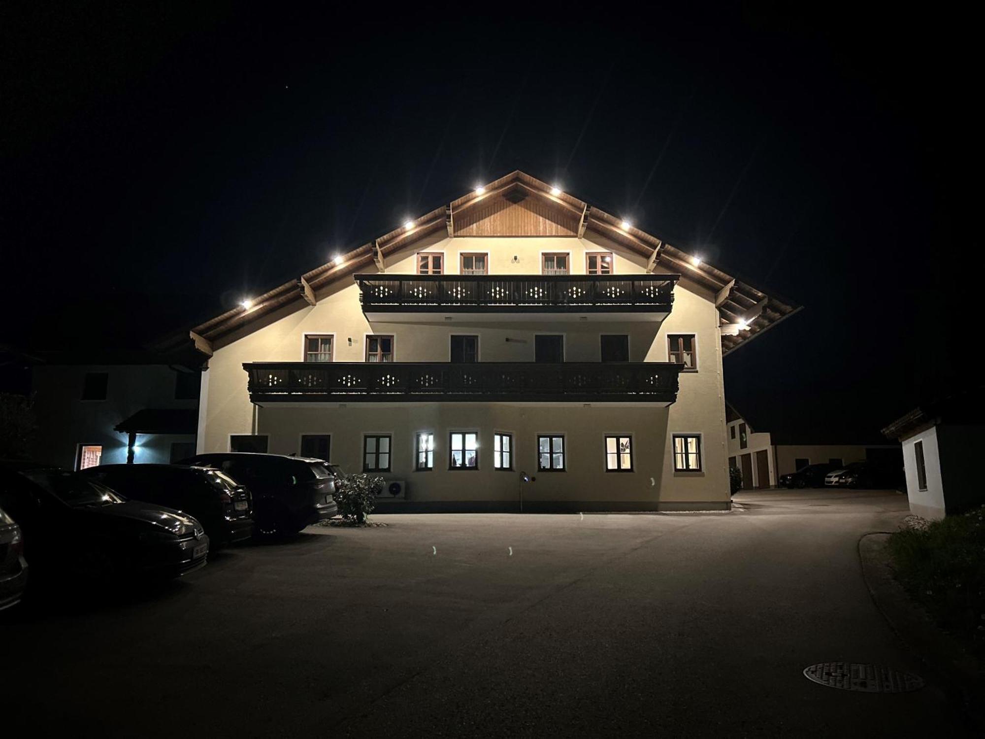 Gasthof Steinbichler Nussdorf am Attersee Exterior photo