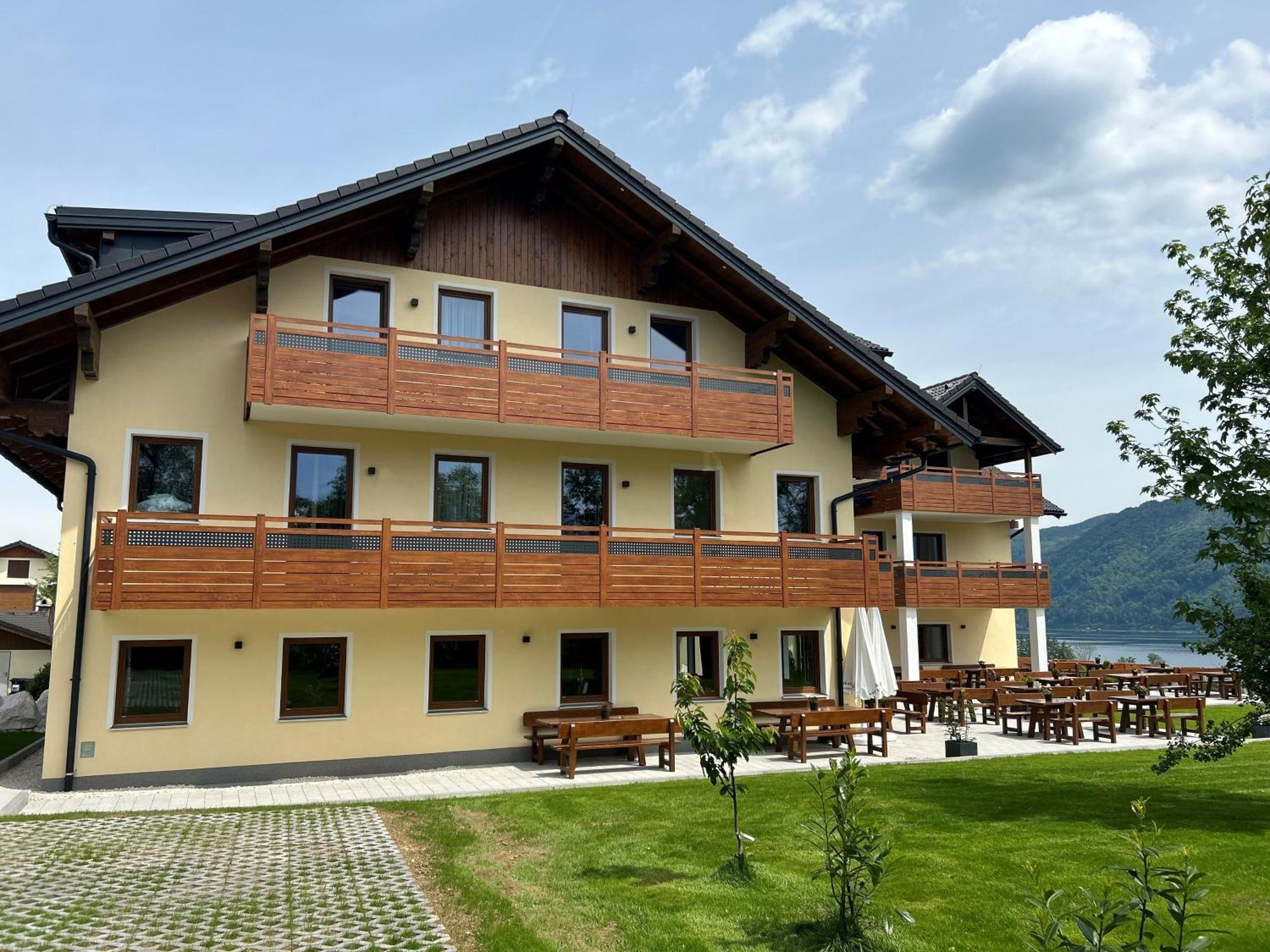 Gasthof Steinbichler Nussdorf am Attersee Exterior photo