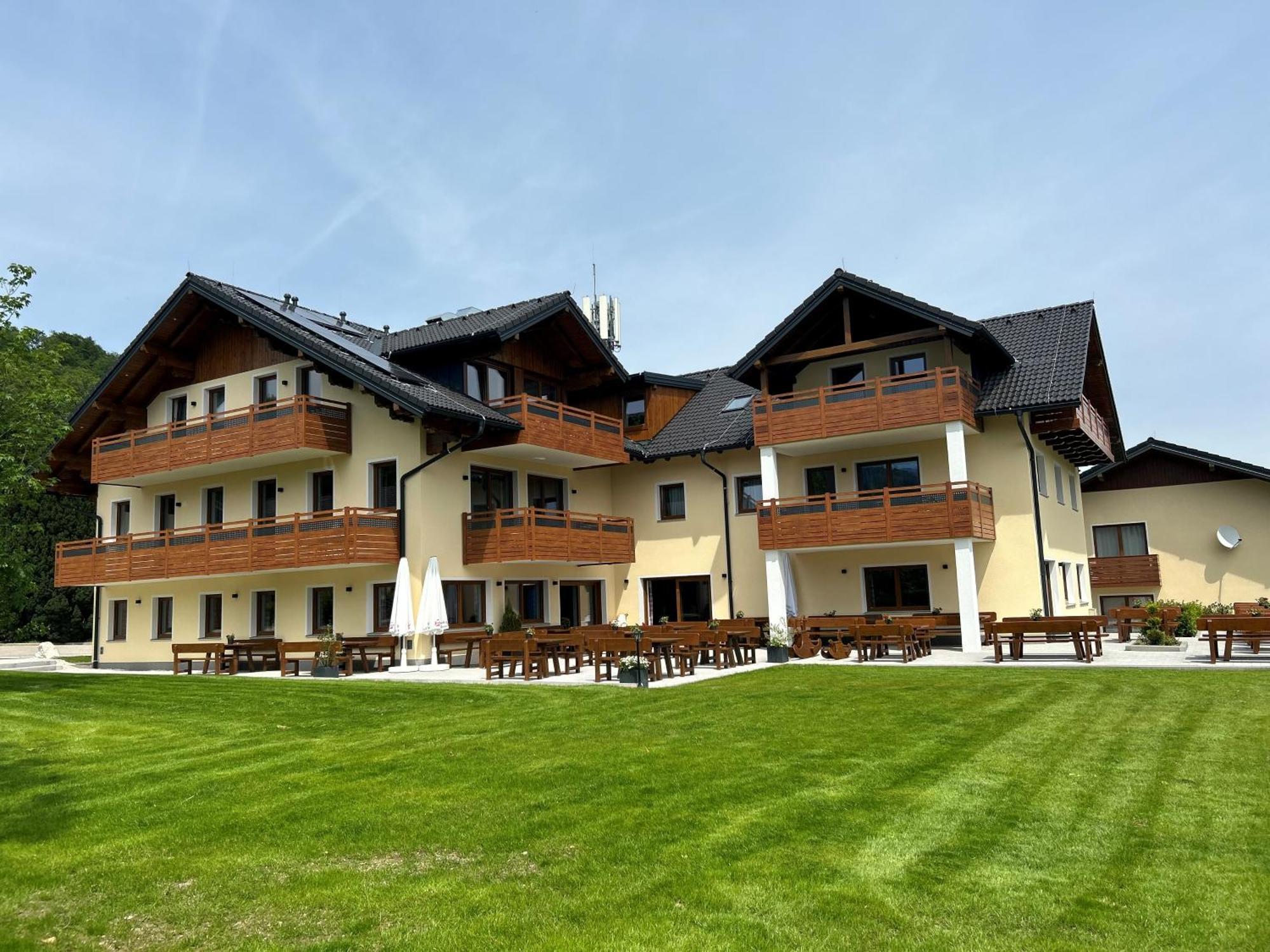 Gasthof Steinbichler Nussdorf am Attersee Exterior photo
